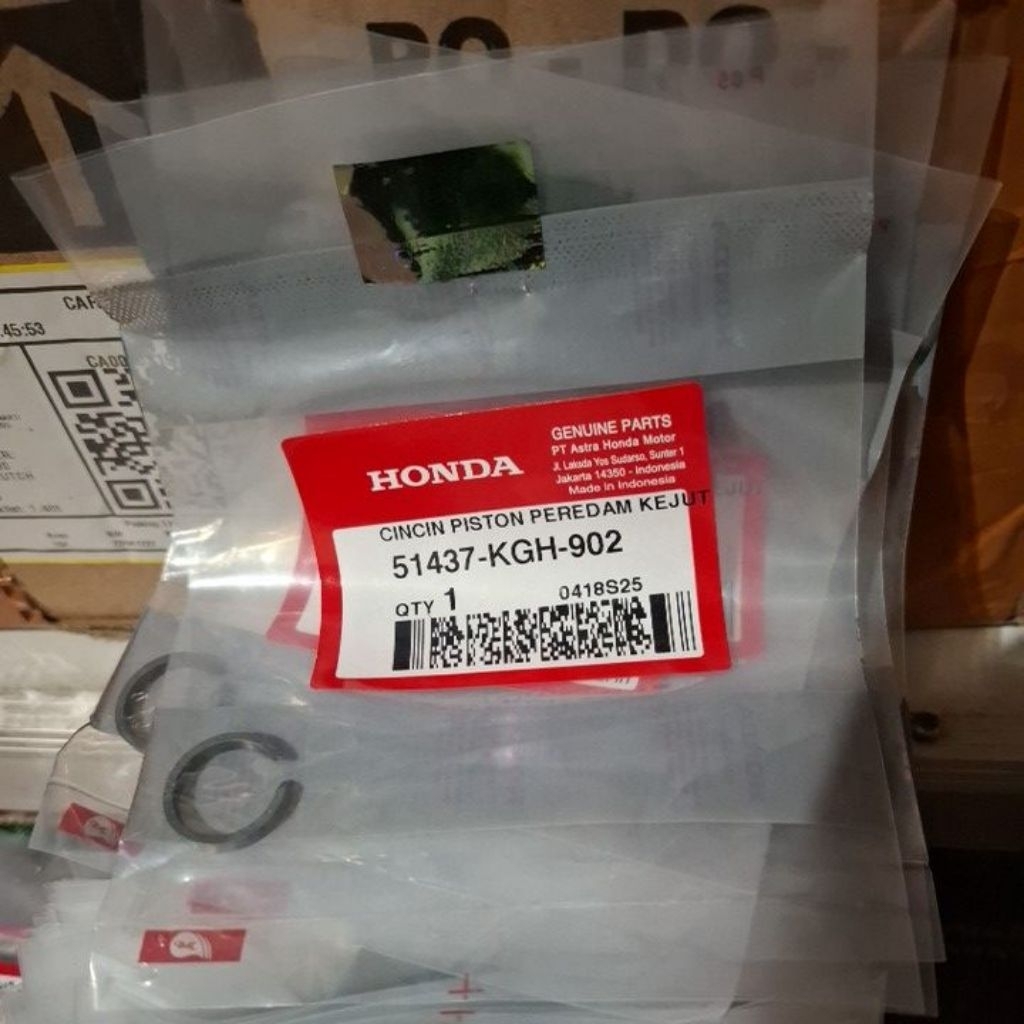 Ring Piston Shock Depan CS1 51437-KGH-90251437KGH902