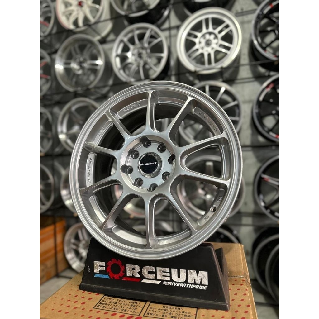 velg mobil wedsport tc105 r15 hyper silver lebar 6,5 et42 kondisi baru