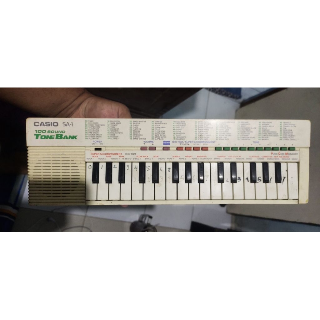 piano portable CASIO SA-1 mati