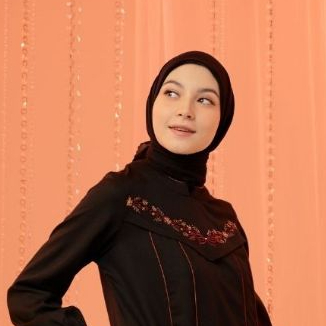 Ranti - Azkia Scarf - Hijab Segiempat - Hijab Scarf Hitam