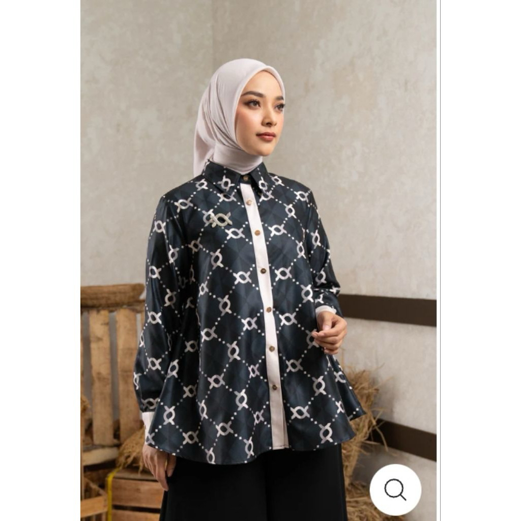 Wearing Klamby calya shirt wearing klamby