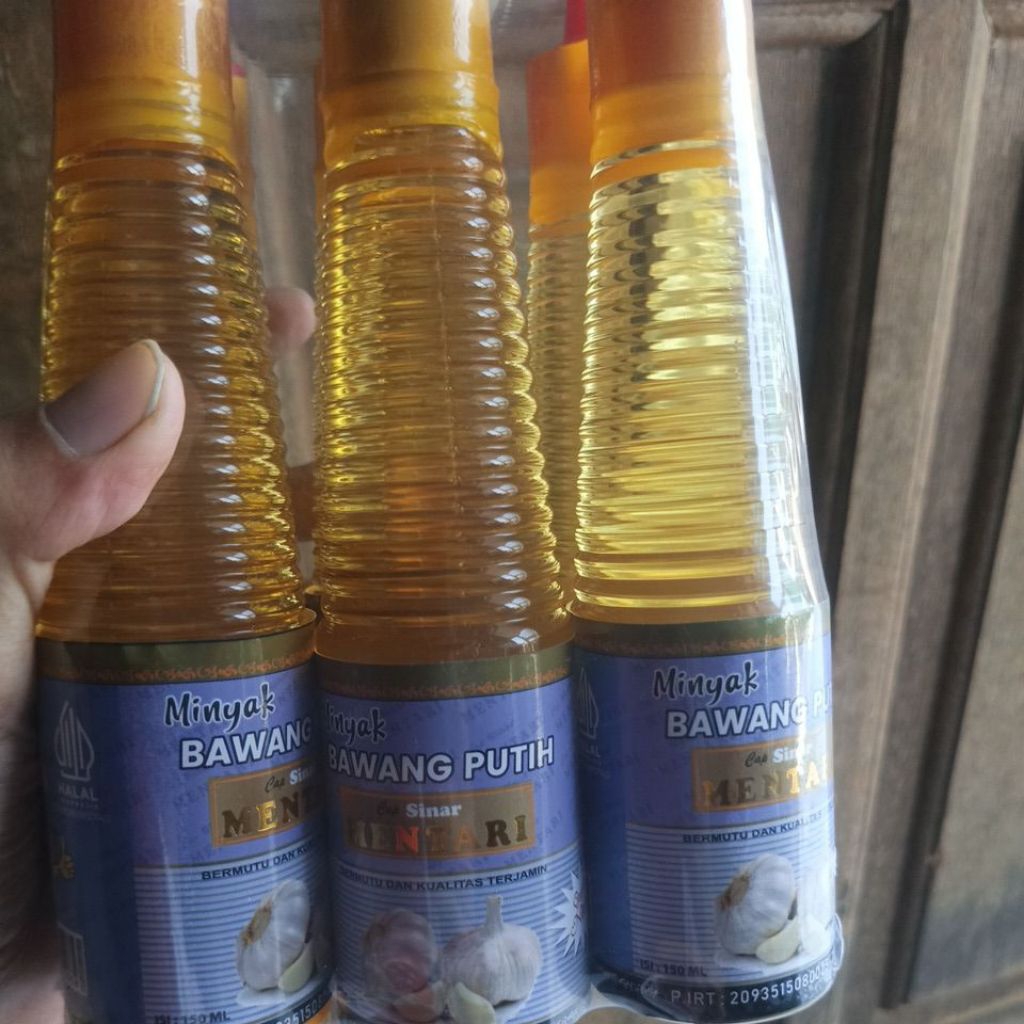 

Minyak bawang putih 150ml cap sinar mentari