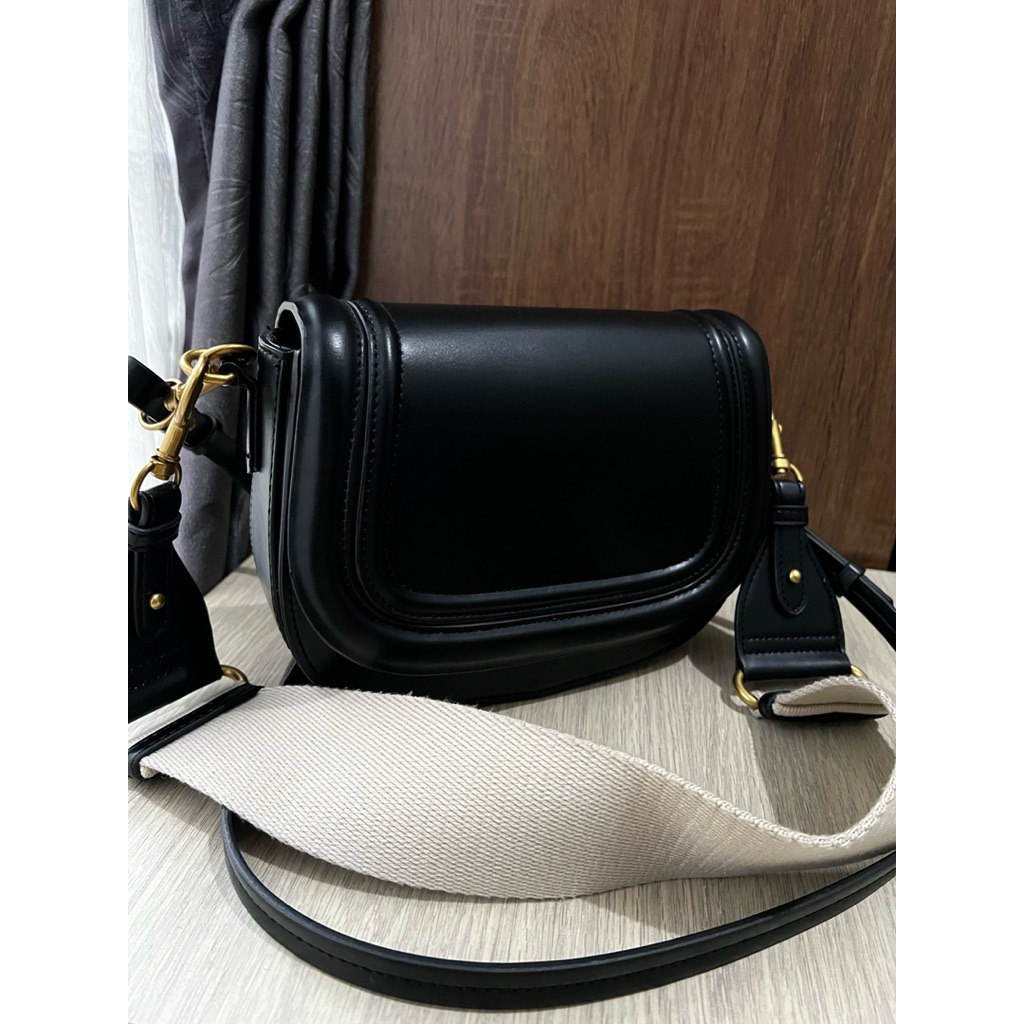 Tas Selempang Tas Bahu Wanita Shoulder Bag Preloved ZARA, Like New