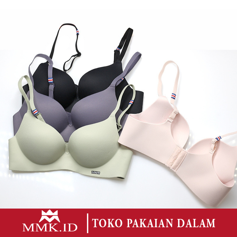 Bra Tanpa Kawat Wanita Sexy FashionKorea Pakaian Dalam BH Sport Gym Olahraga Import