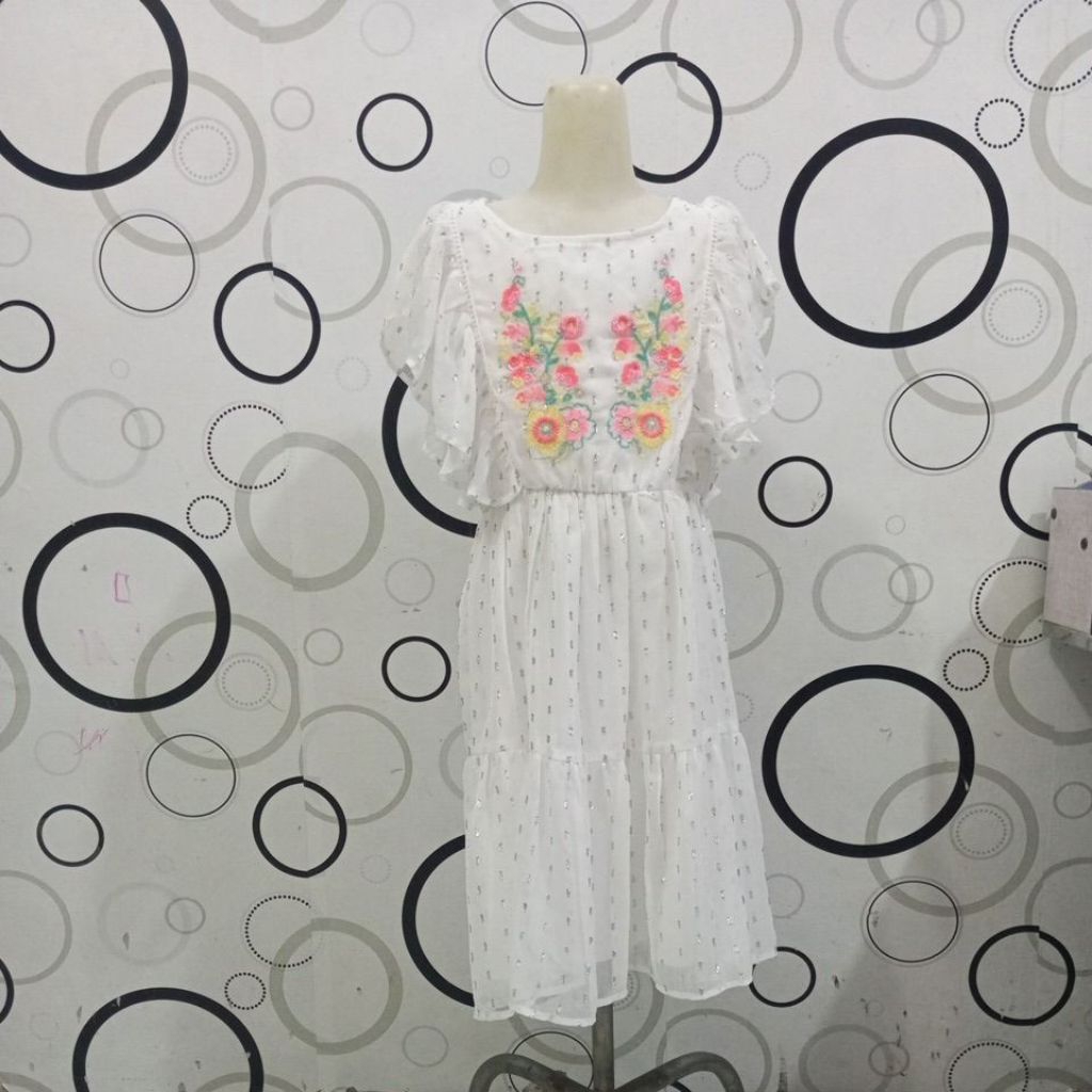 Dress preloved putih