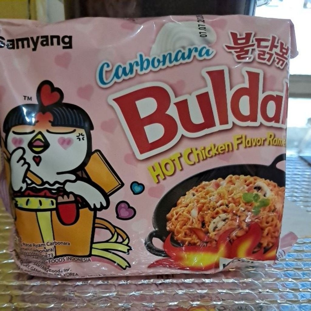 

Samyang Carbonara Buldak pink