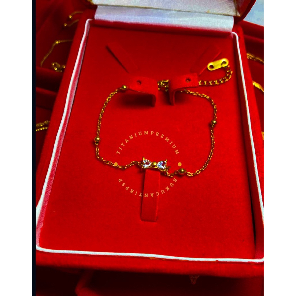 Gelang titanium model pita putih keroncong