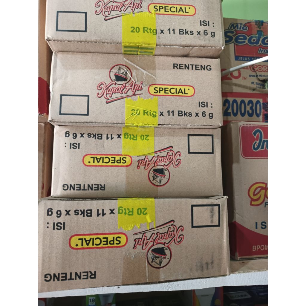 

KOPI KAPAL API MINI 6 GRAM 1 DUS KEMASAN SACHET TANPA GULA