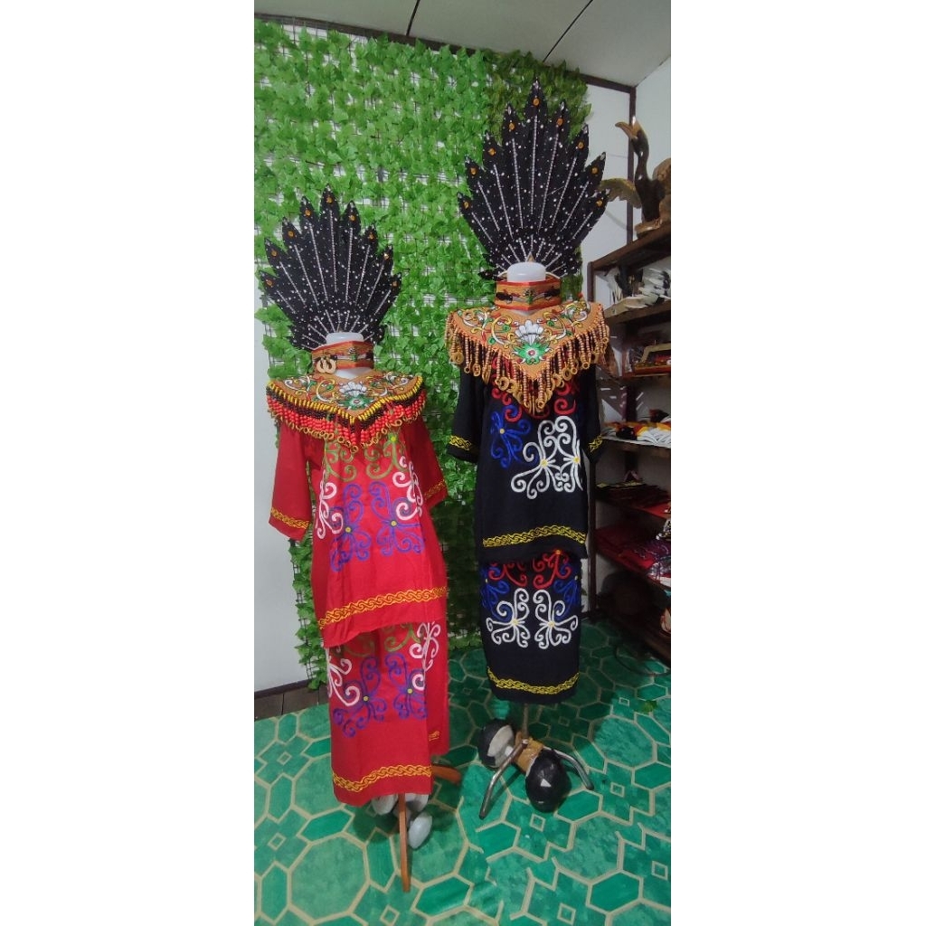 baju adat dayak wanita fullset