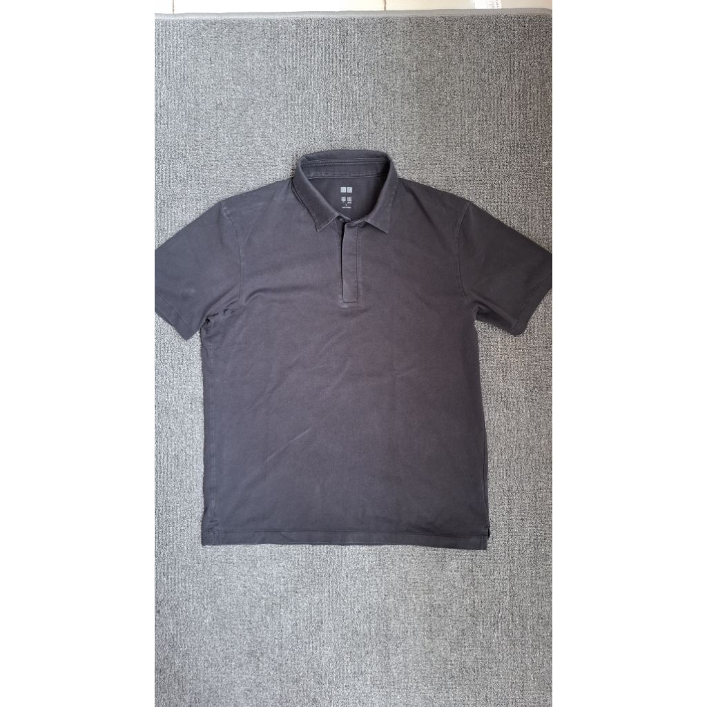 Kaos Polo Uniqlo Airsm
