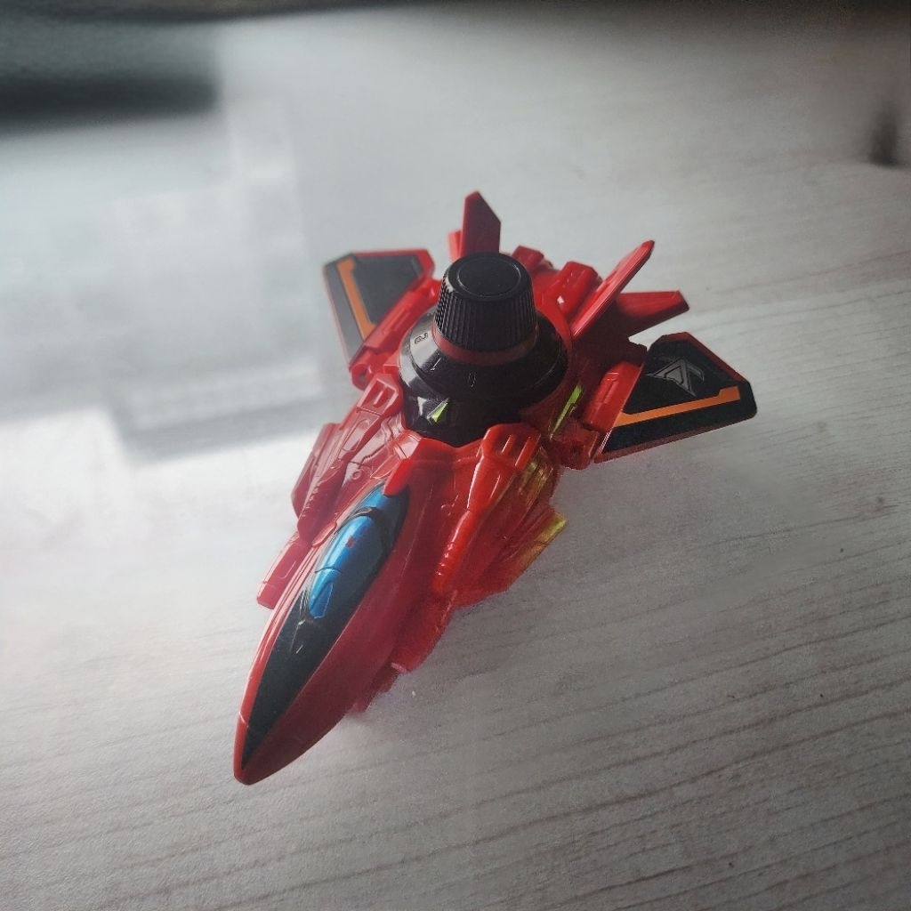 DX Red Dial Fighter Lupin Ranger vs Patranger Loose