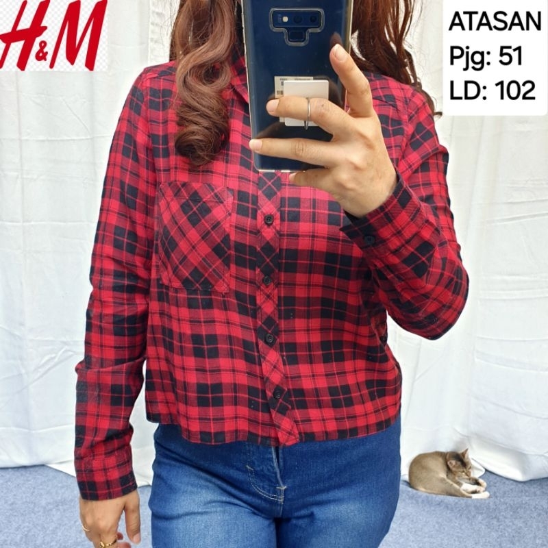 H&M Kemeja Kotak Semi Crop Lengan Panjang Wanita