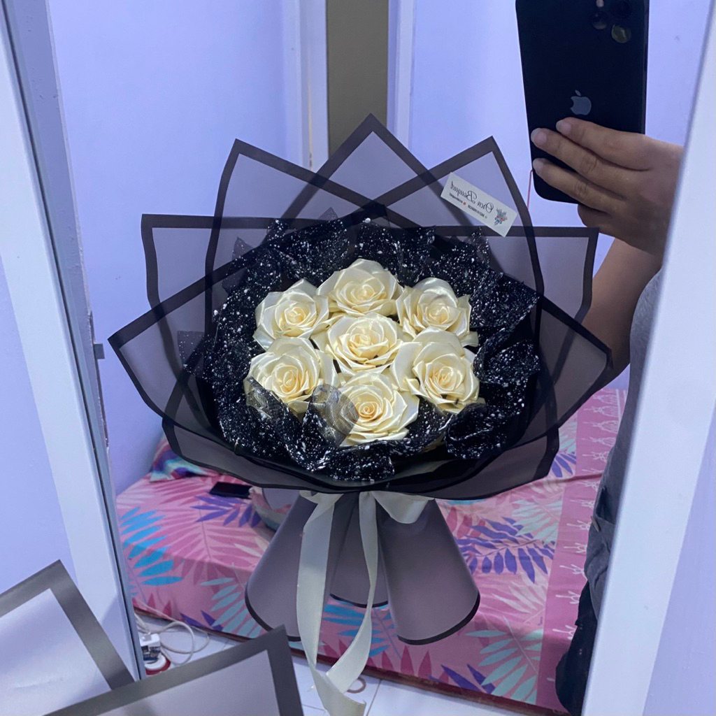 

BUKET PITA SATIN 7 TANGKAI