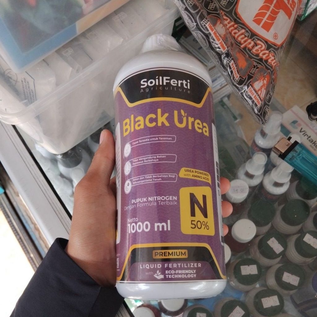 Pupuk Cair BLACK UREA kemasan 1ltr SoilFerti UREA POWERED with AMINO ACID