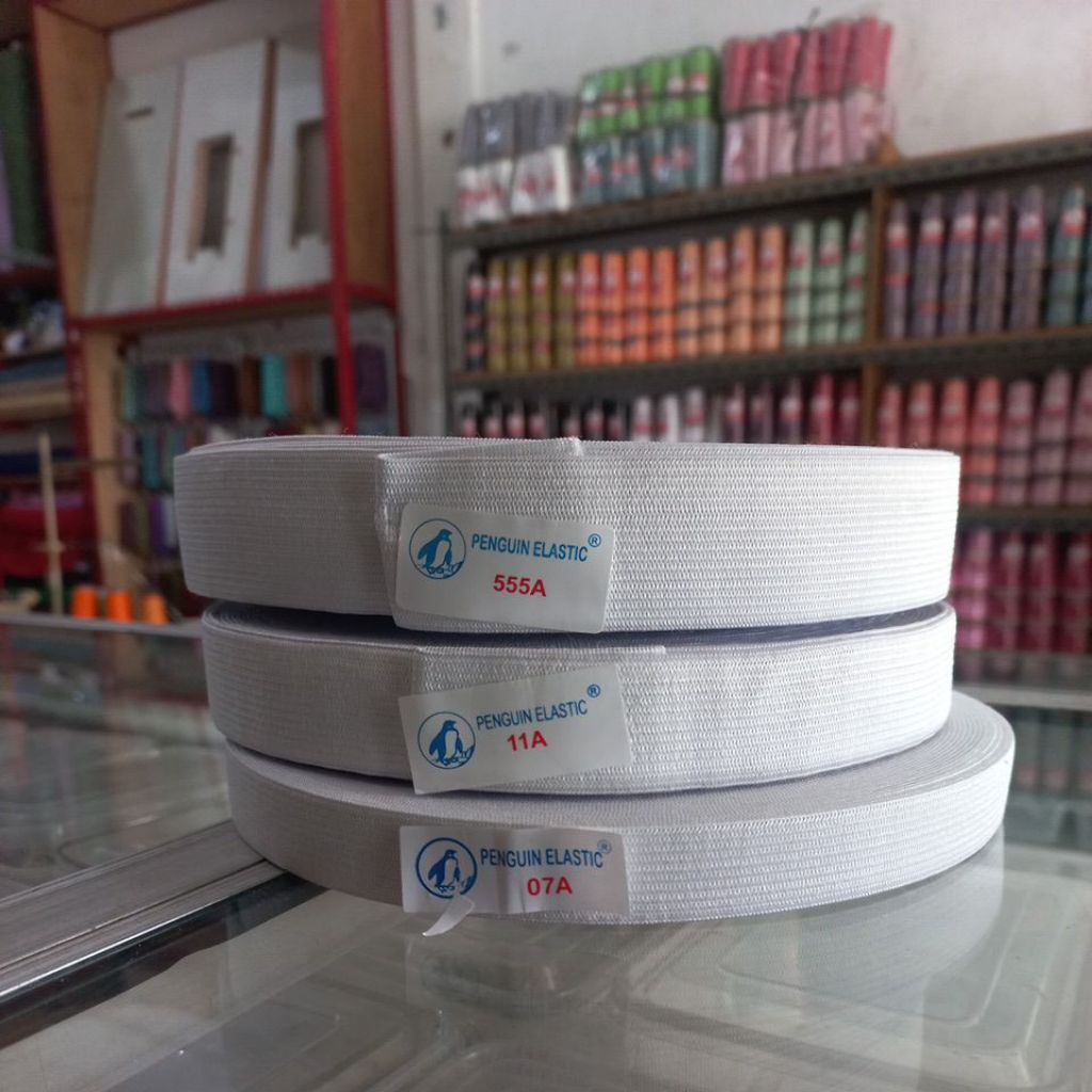 Karet elastis pinguin