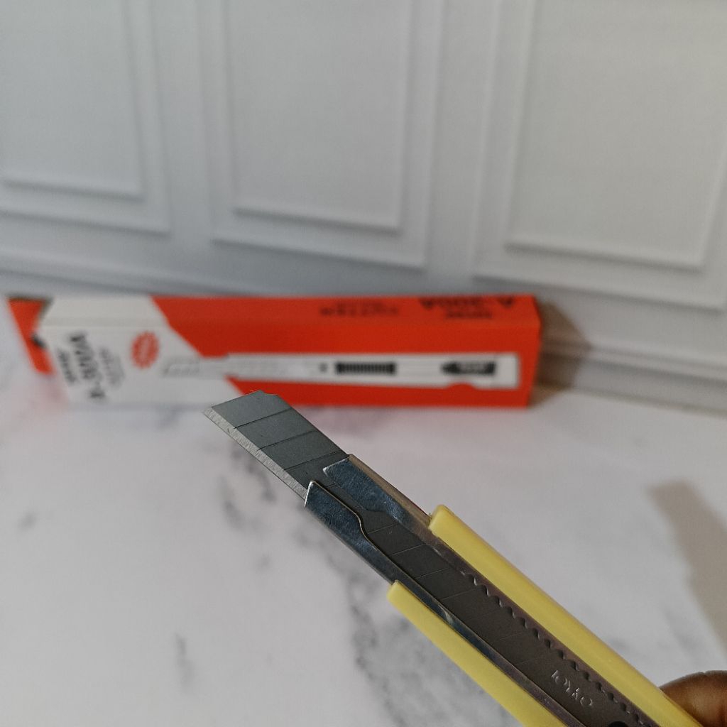 

JOYKO Cutter/ Pemotong Kertas Joyko A-300