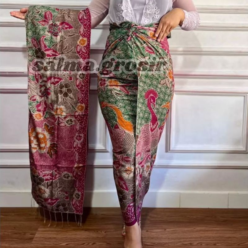 Salma - Motif Terbaru Kamen Mawar Songket Sutra ATBM Lembaran + Selendang Asli Bali Wrna Coklat