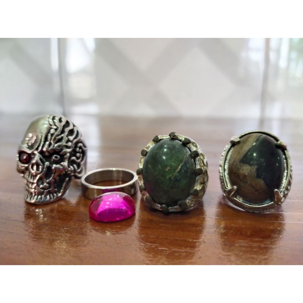 Cincin Batu Akik Dan Tengkorak Dan Bonus. BORONGAN