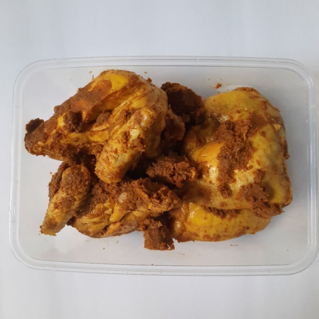 

Ayam Ungkep Kuning - frozen