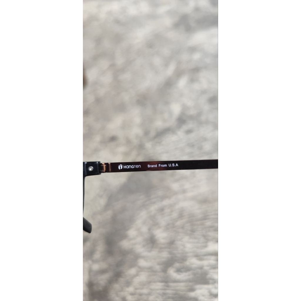 KACAMATA HANGTEN (Preloved)