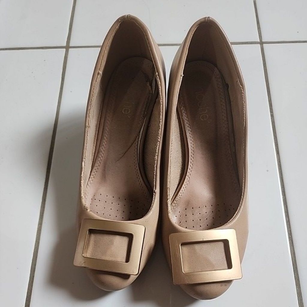 noche high heels Preloved #sepatu #branded #noche #heels #kantor