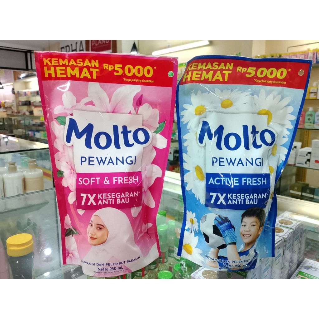Molto pewangi reff 250ml