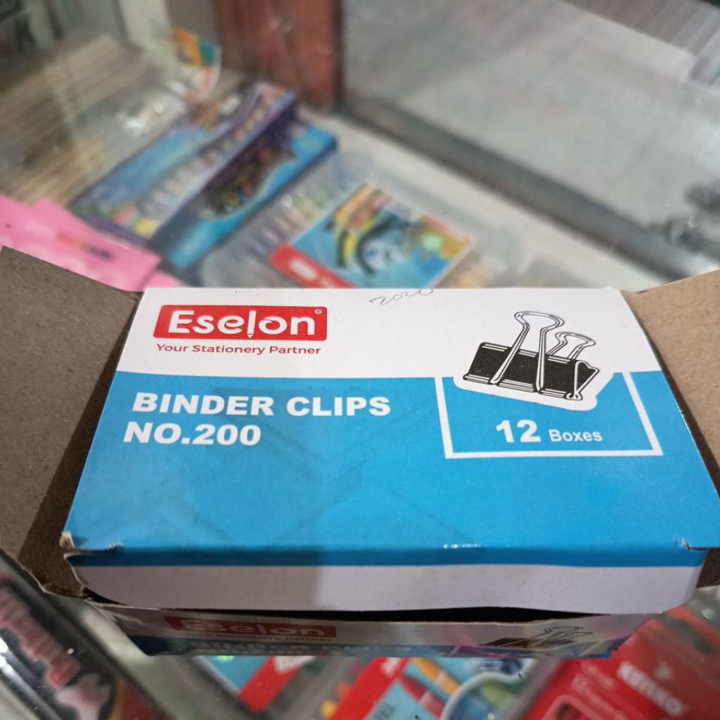 

Binder clips No.200