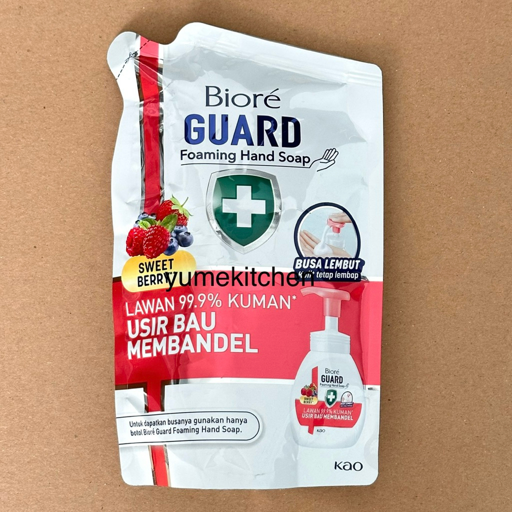 

Biore Guard Hand Wash Foam Sweet Berry (Pouch/ Refill) 250 ml