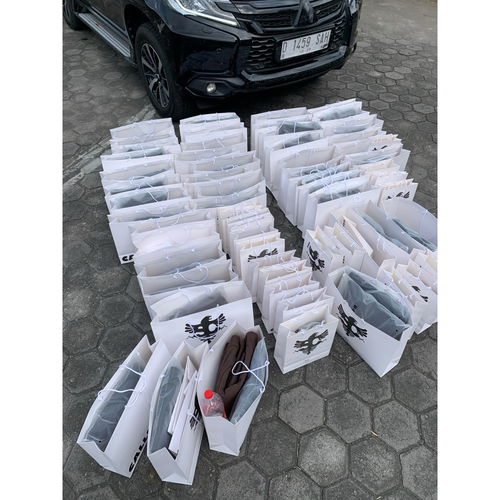 

PAPERBAG/KELENGKAPAN BRAND LOCAL