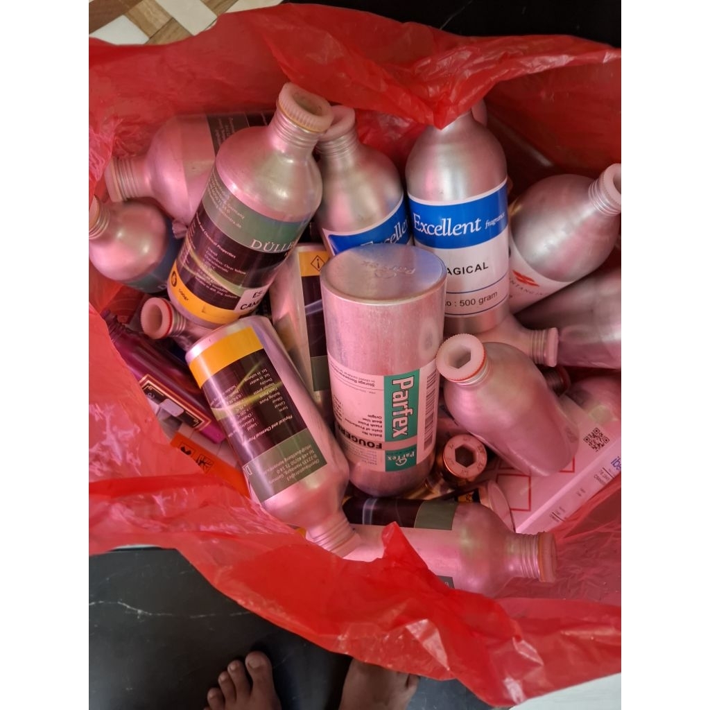 BOTOL KALENG ½ KG BEKAS BIBIT PARFUM