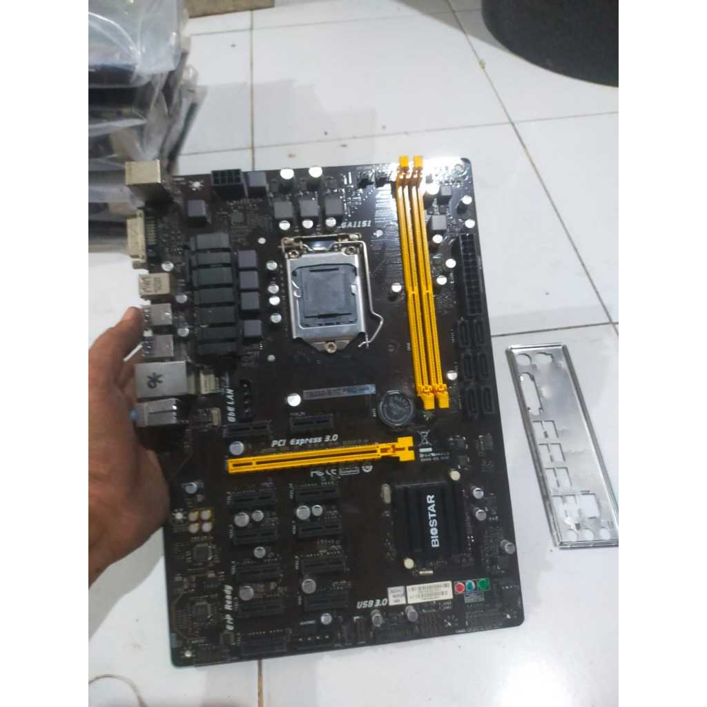 Mainboard MINING/GAMING BIOSTAR TB 250-BTC PRO