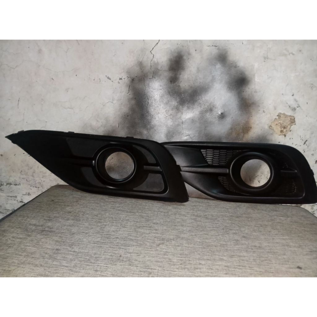 Cover tutup garnish fog light lamp lampu kabut crv gen4 2013 2014 2015 Realtes Shop Id