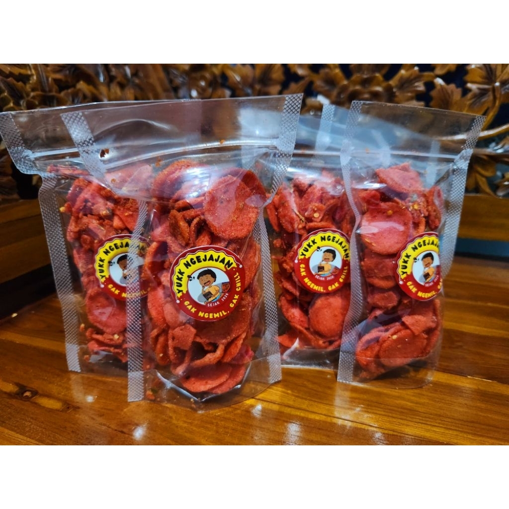 

Aneka cemilan Seblak kering