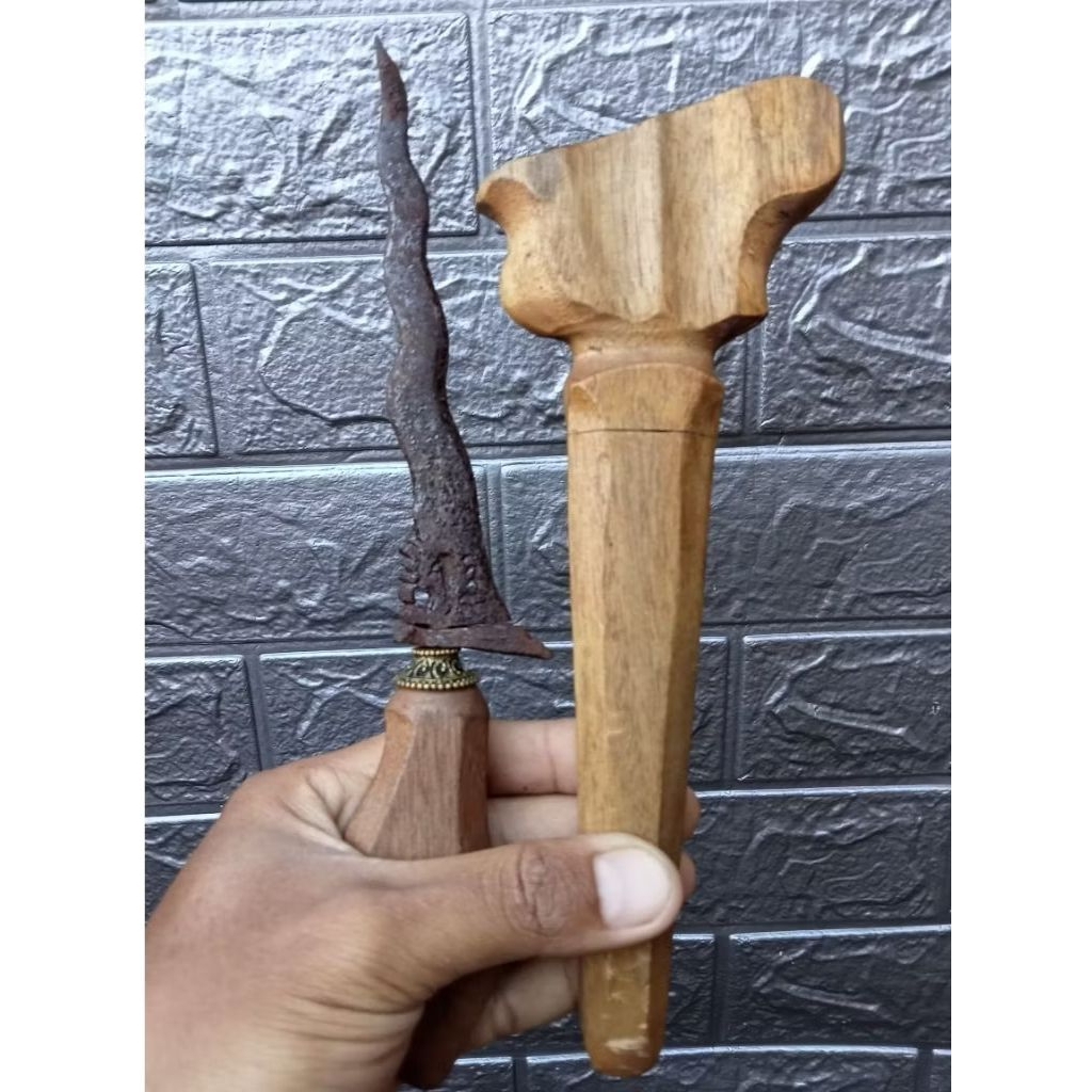 Keris Nogo Kikik