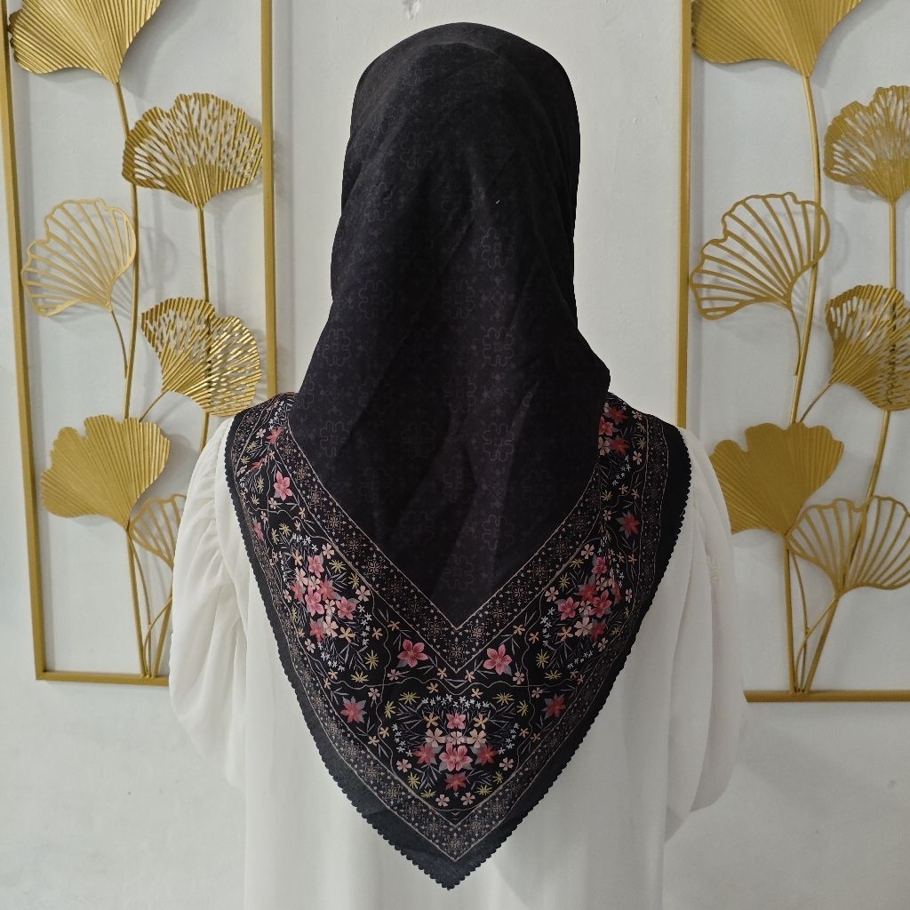 Hijab Jumbo Segi Empat Motif Jilbab Segi Empat Motif Jumbo 130x130 Voal Ziper