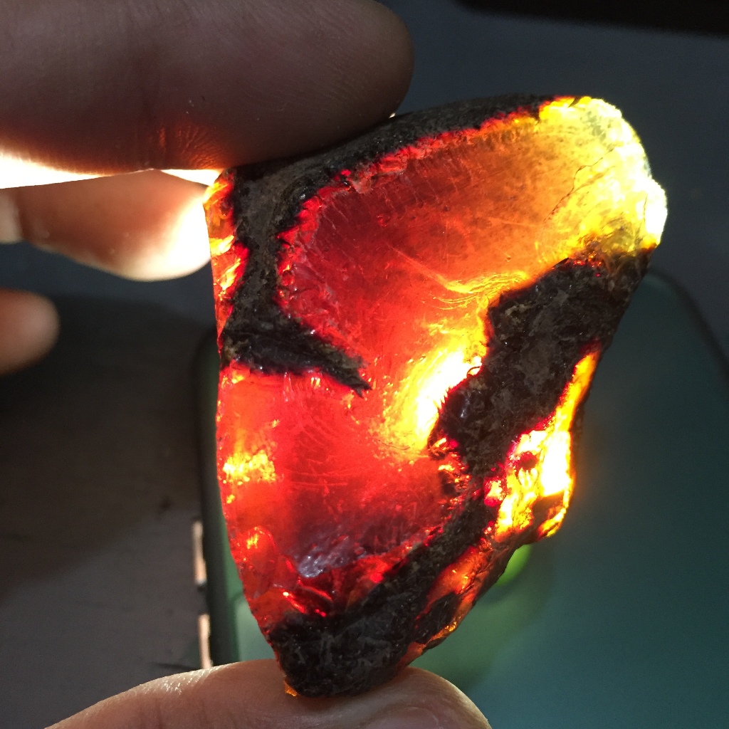 Natural Batu Amber  - Getah Katilayu