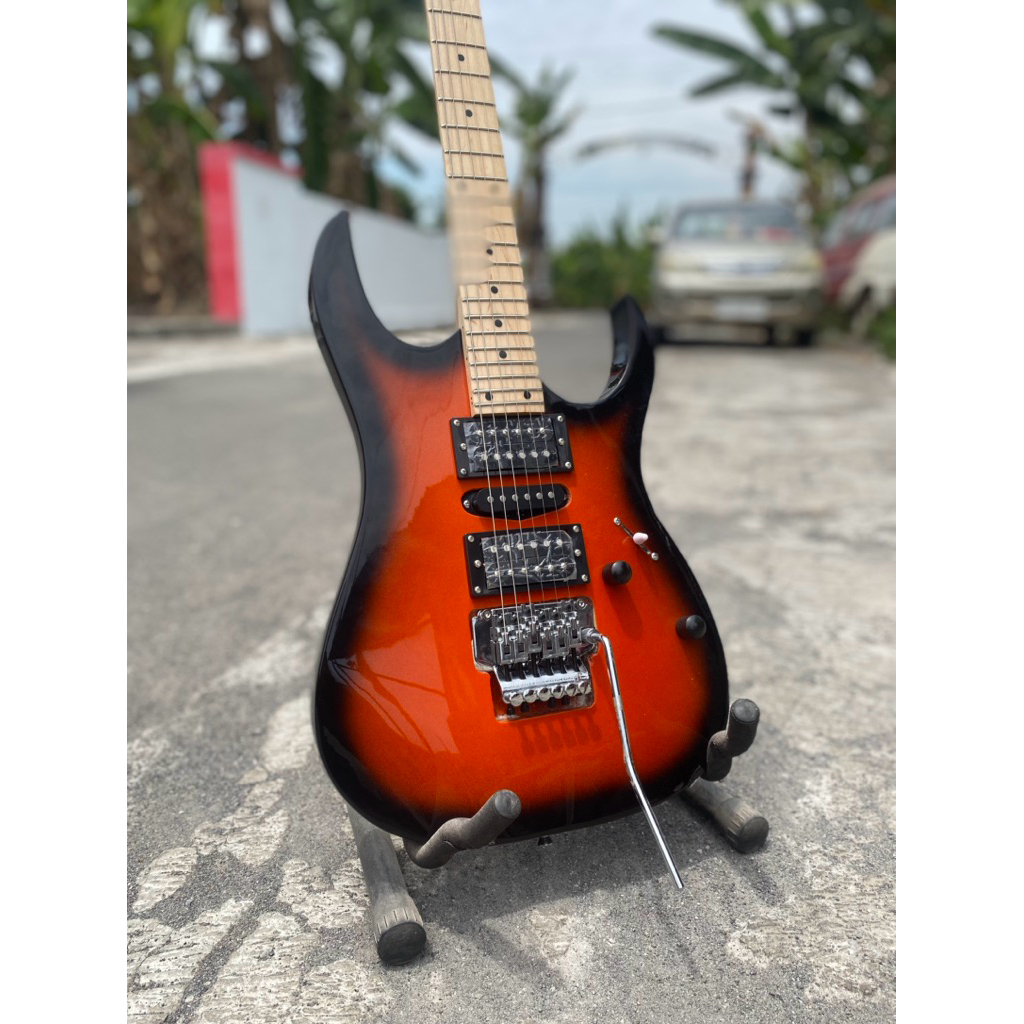Gitar Elektrik Ibanez RG Series Custom Sunbrush