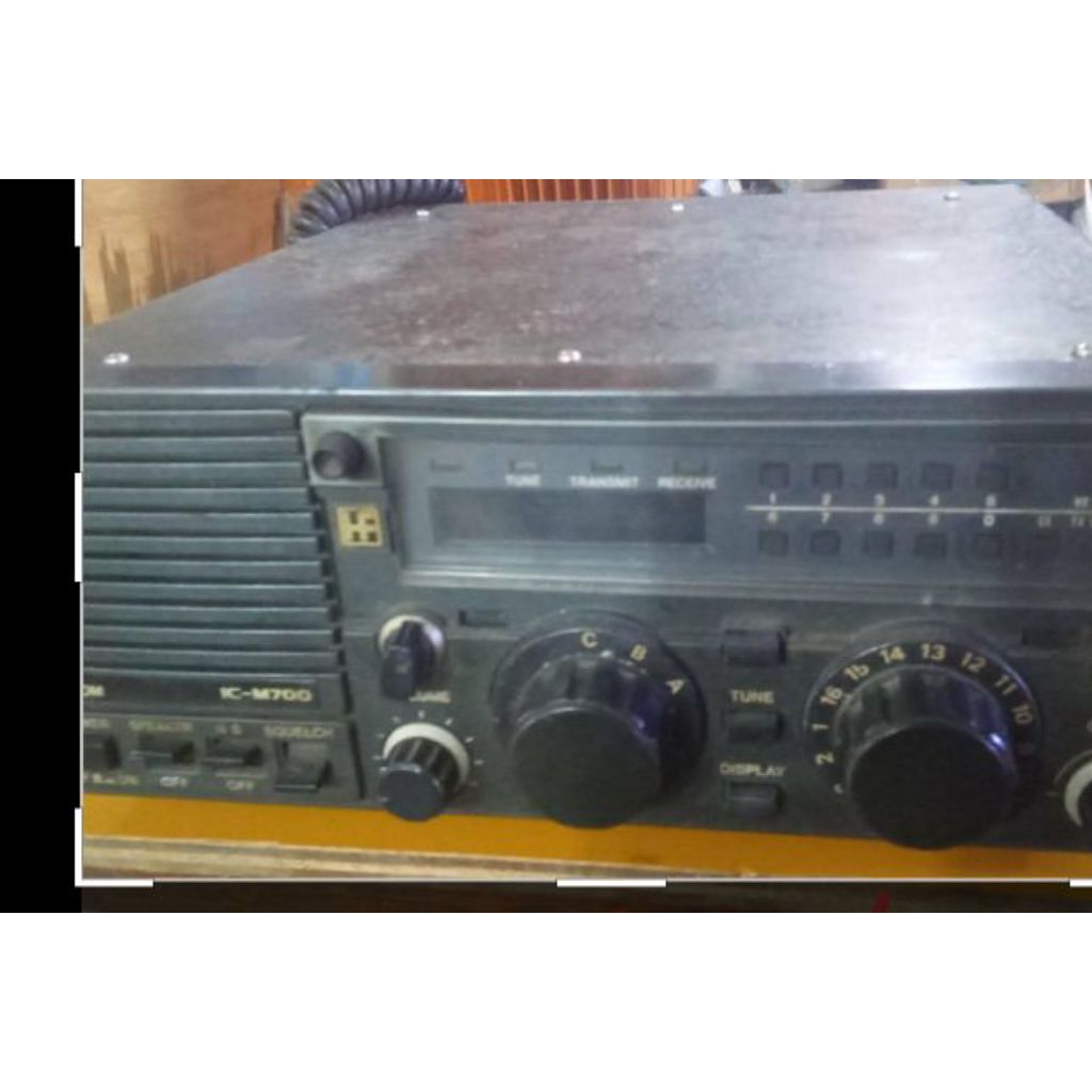 M700 Icom hf trance iver