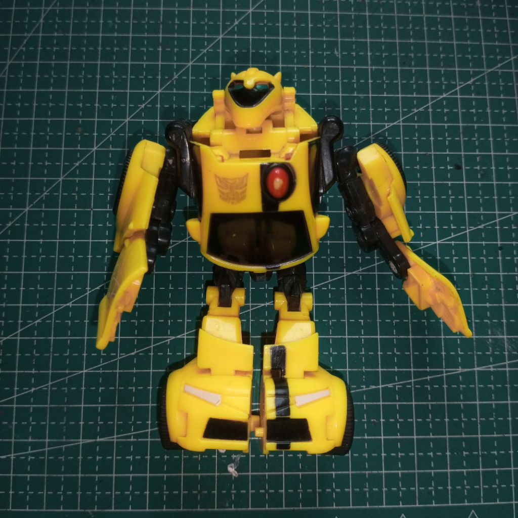 Bumbleebee Transformers Animated Activators 2008 Hasbro