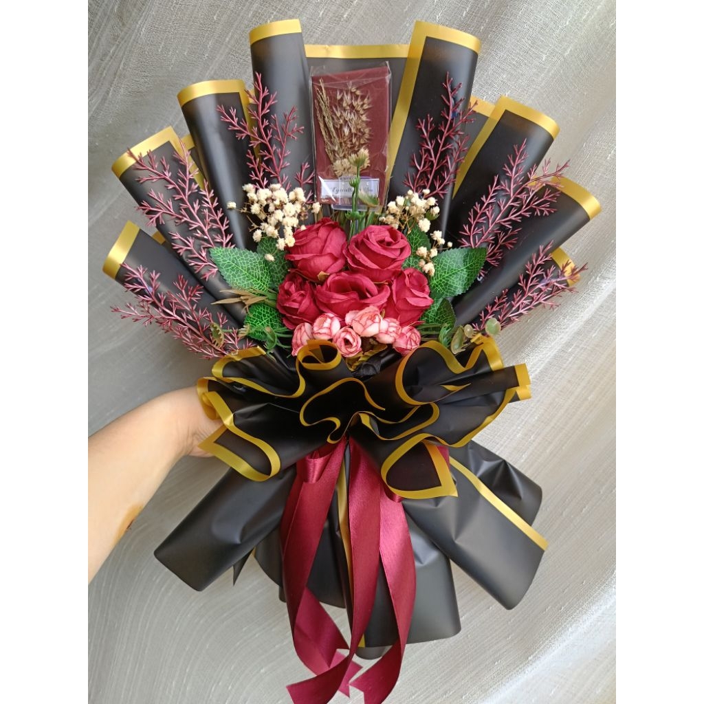 

BUKET ULTAH / BUKWT VALENTINE / BUKWT ANNIVERSARY / BUKWT GURU / BUKET WISUDA / GIFT / KADO / HAMPERS / BUKET BUNGA / BUKET MURAH