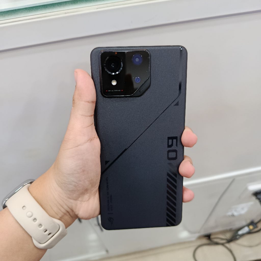 ASUS ROGPHONE 9 FE 12/256 MINUS ASUS ROG PHONE 9FE 12/256 MINUS EX GARANSI RESMI
