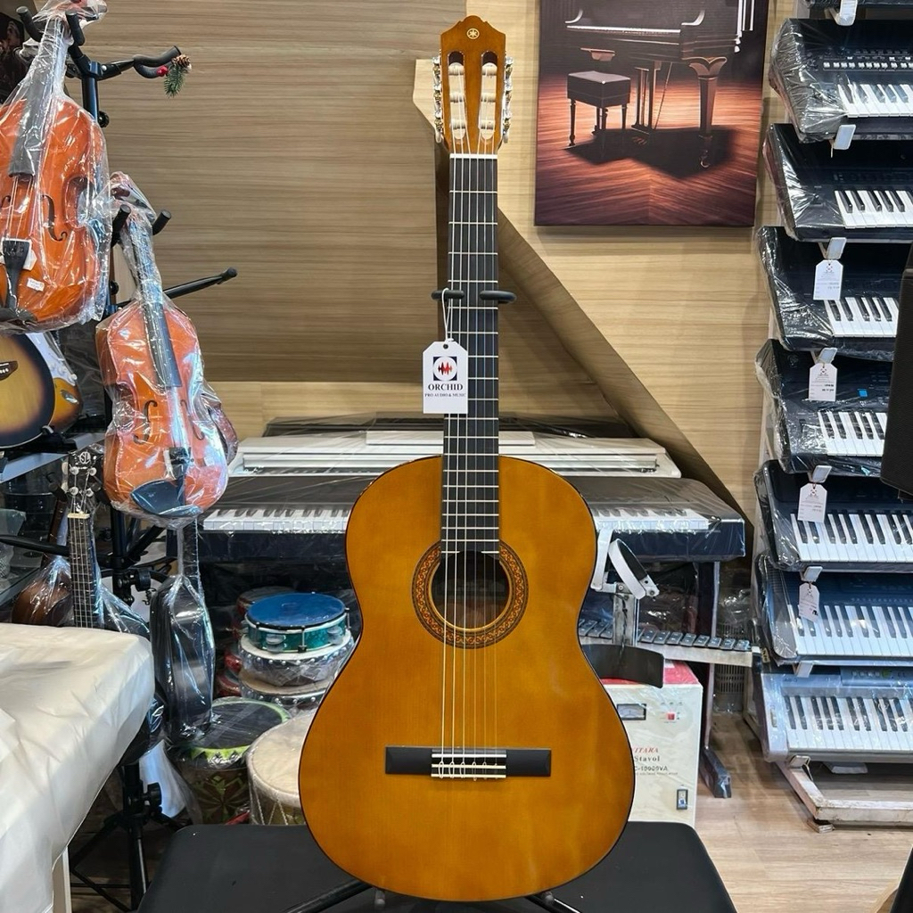 Guitar Classic Yamaha C330A Original
