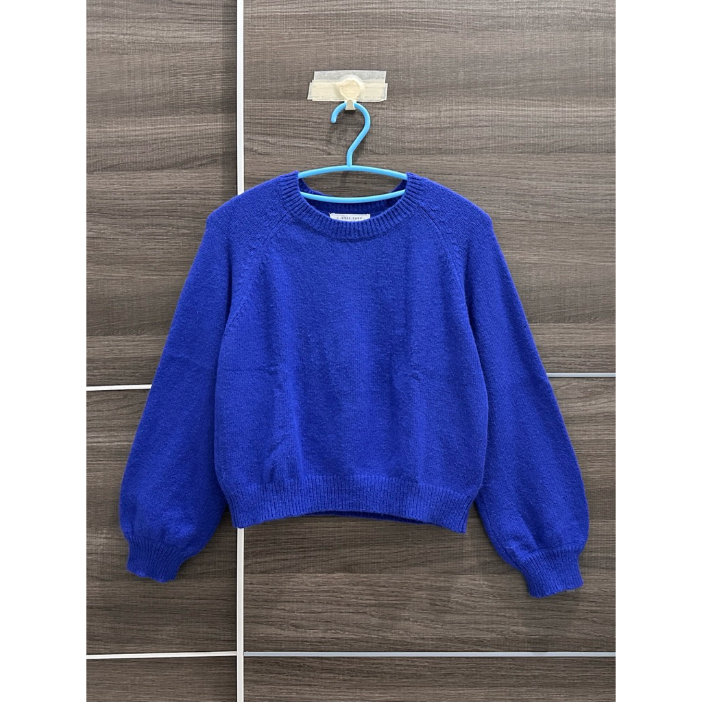 [PRELOVED] SWEATER BALON LOWRYS FARM