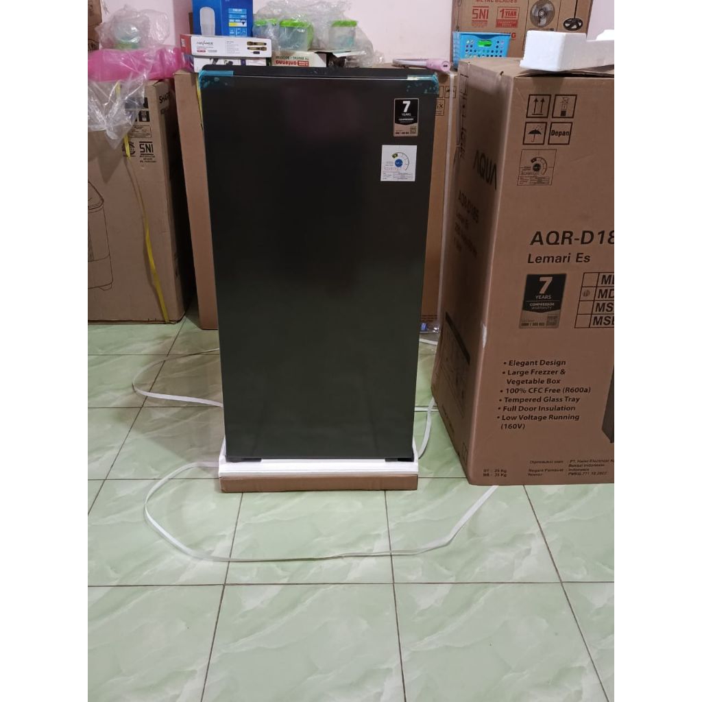 AQUA Kulkas 1 pintu DTM185 / Kulkas 1 Pintu AQUA Garansi Resmi 7 Tahun