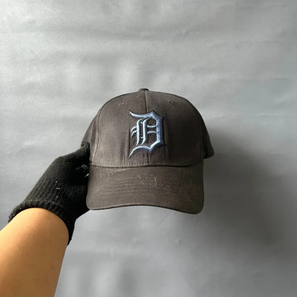 Topi Flexfit Baseball Unisex Pria Wanita MLB - DETROIT TIGERS Hitam