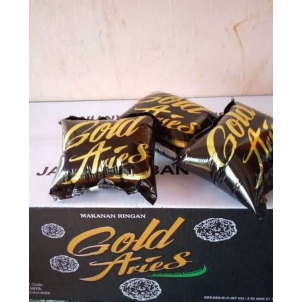 

CIKI VIRAL BERHADAIH UANG TUNAI