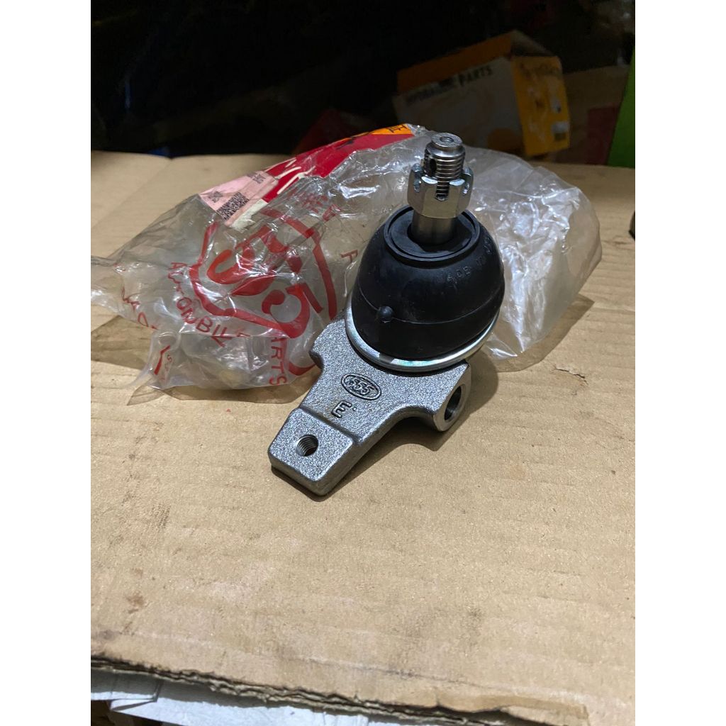 BALLJOINT BALL JOINT BAWAH TOYOTA KIJANG KOTAK / DOYOK / BUAYA KF10/KF20 ORI 555 JAPAN