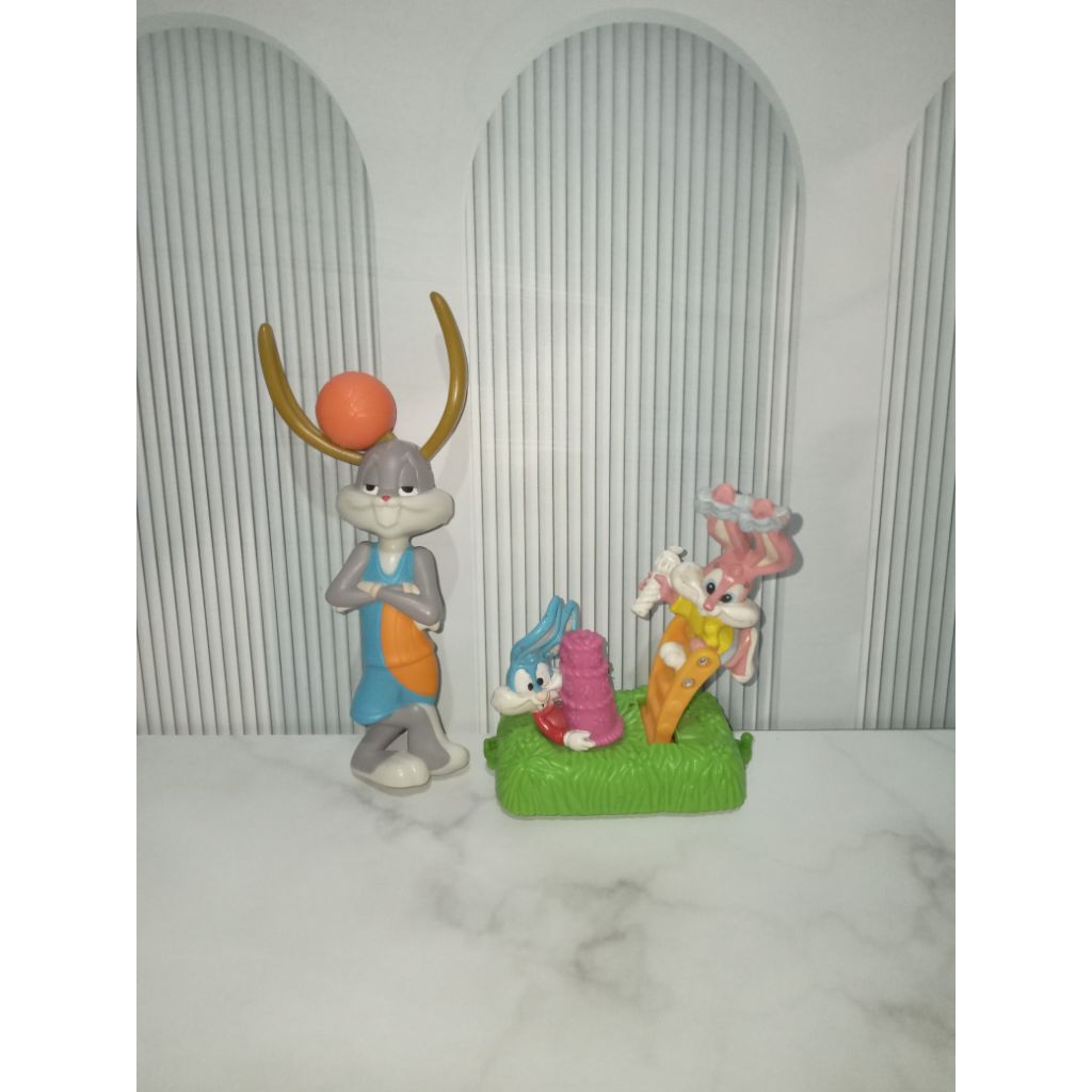 figure bugs bunny x mcd