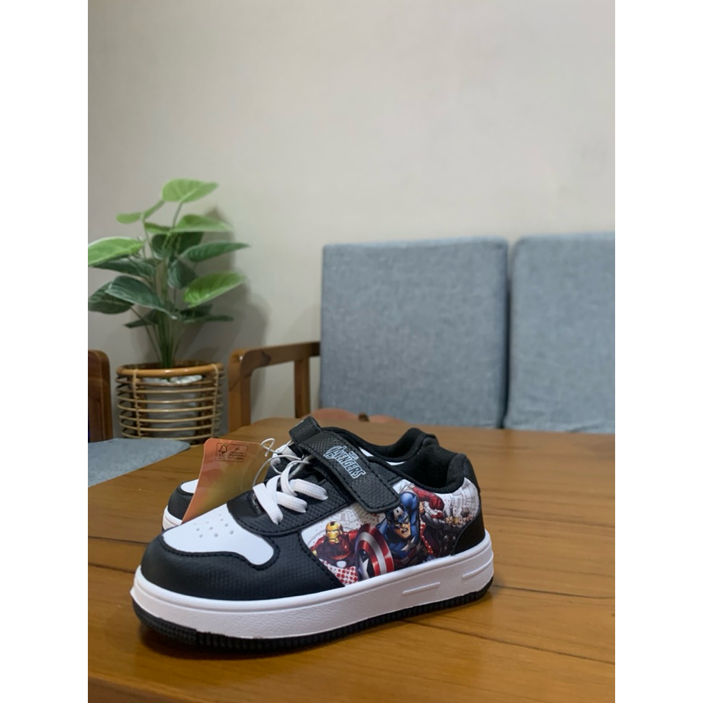 sepatu anak original marvel avengers