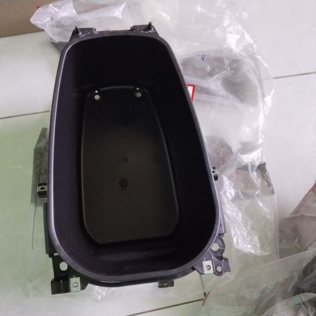 box bagasi beat fi  injek 2012-2014 original